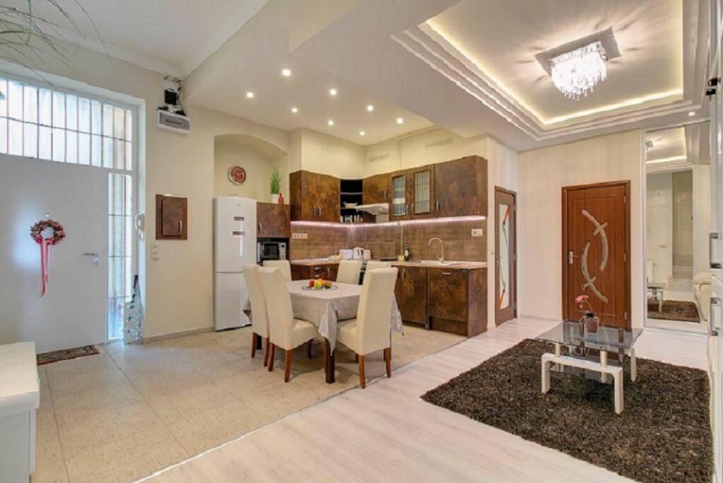 Super Central Apartment Βουδαπέστη Εξωτερικό φωτογραφία